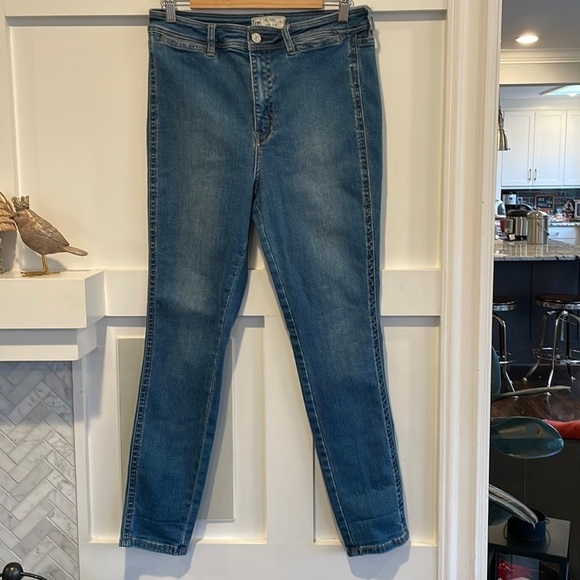 Free People High Rise Skinny Jeans - Picture 4 of 12